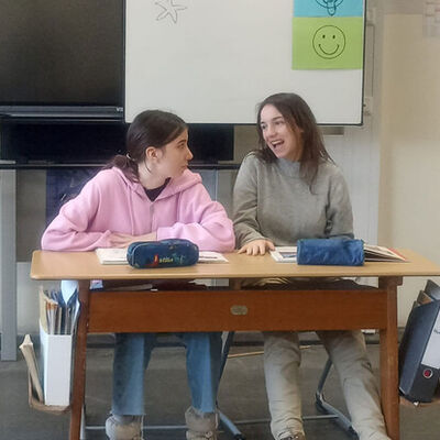 2023 12 11 Theaterprojekt 02 Mariam Jintcharadze und Toni Buchwald